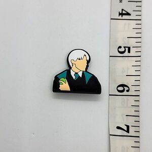 🎈5/$10🎈 PINS..PATCHES..CROC CHARMS.. Harry Potter..